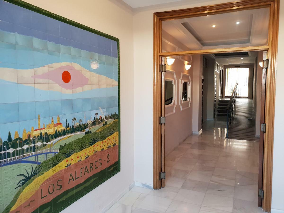 Apartamento Los Alfares De Triana Appartamento Siviglia Esterno foto