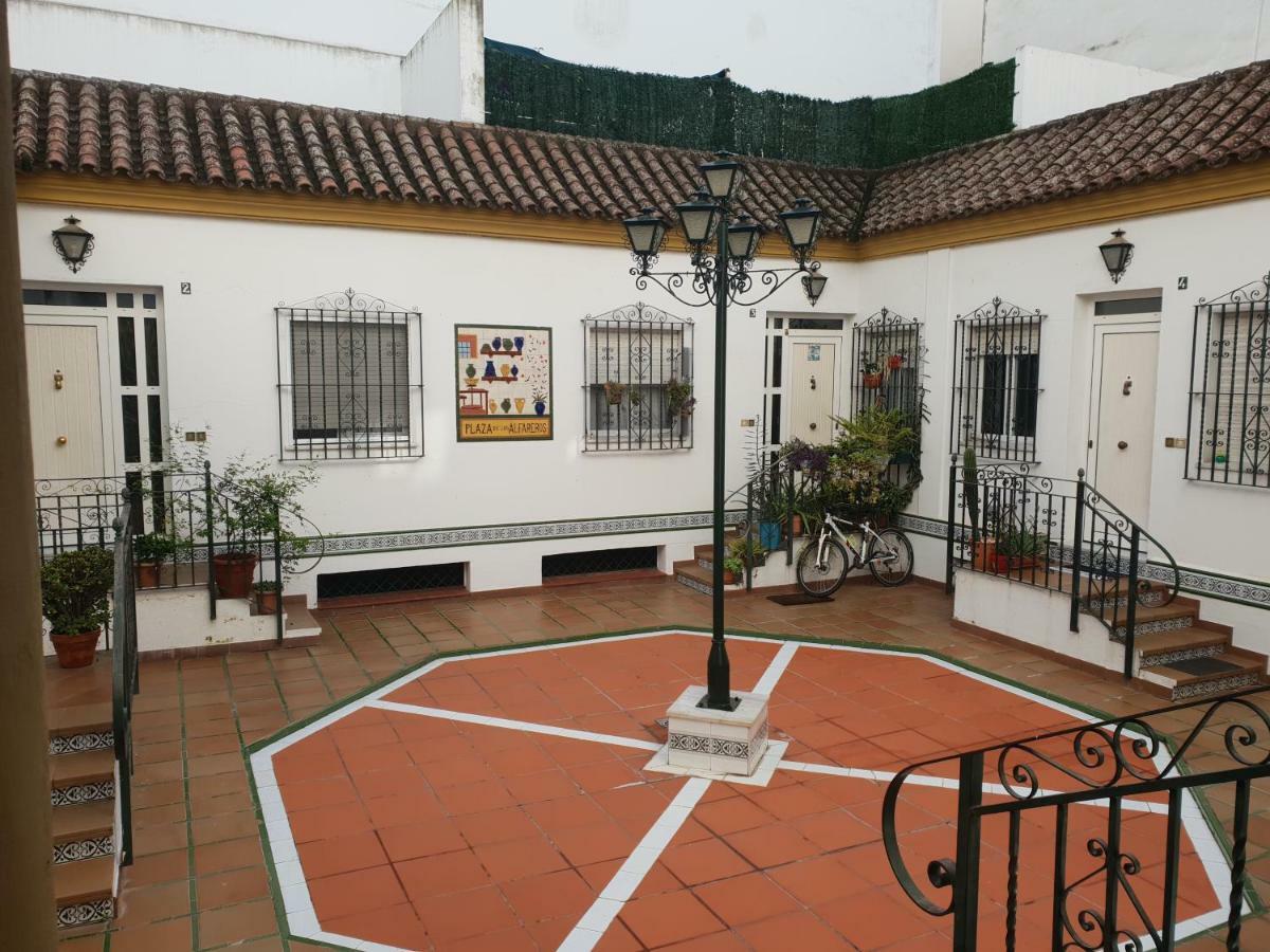 Apartamento Los Alfares De Triana Appartamento Siviglia Esterno foto